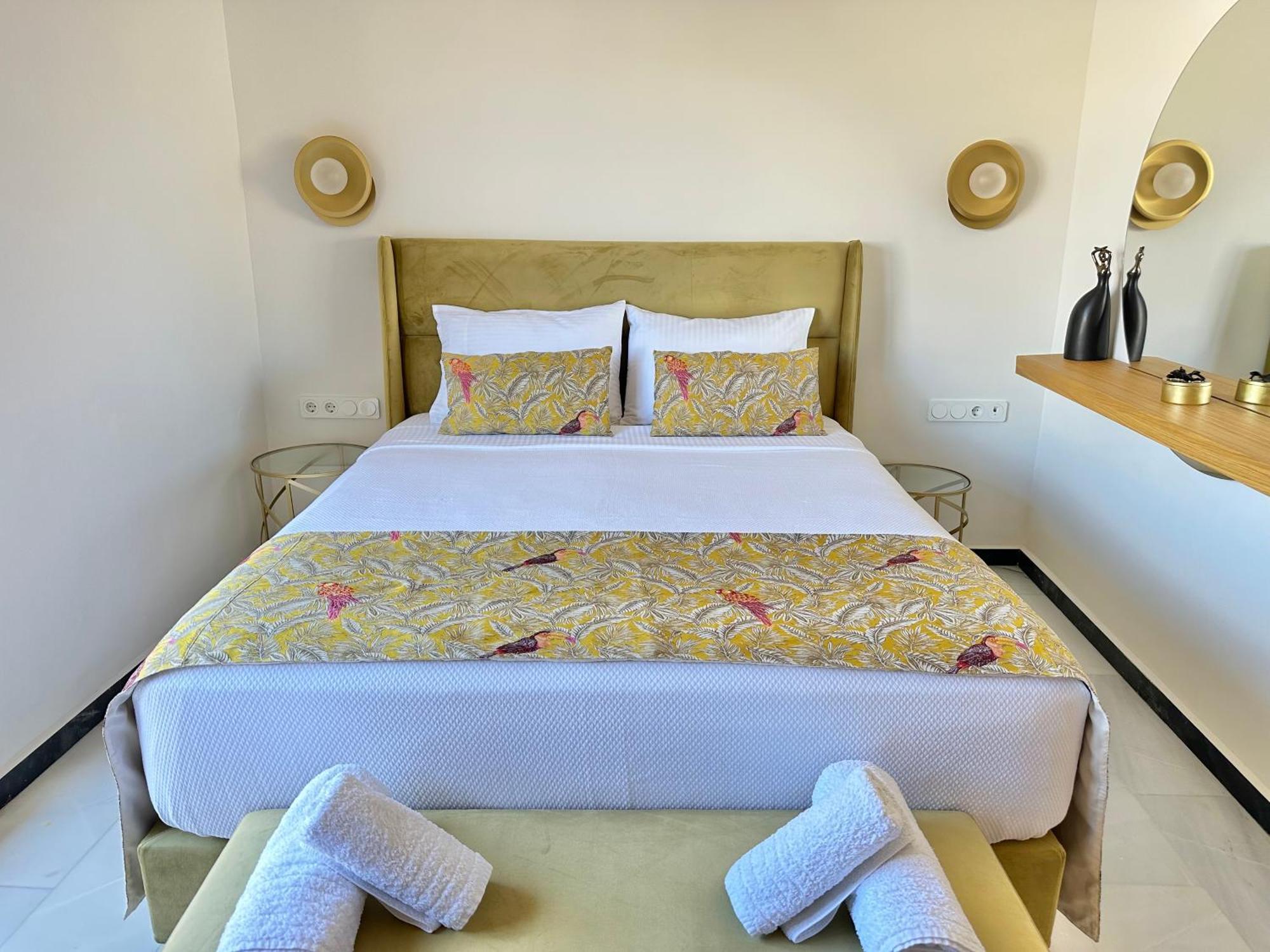 Queen Stella Luxury Homes Ретимно Экстерьер фото